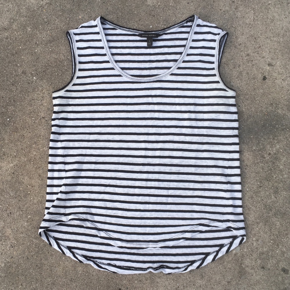 Banana Republic tank!